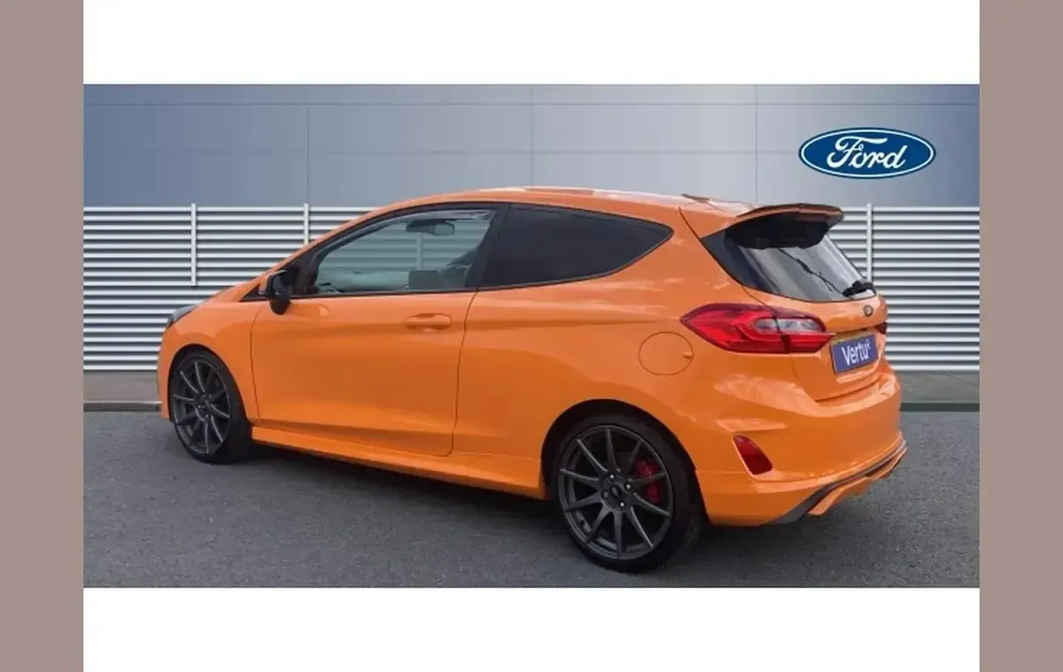 Used Ford Fiesta Performance Edition 200 HP (147 kW) 2019 Orange Hatchback