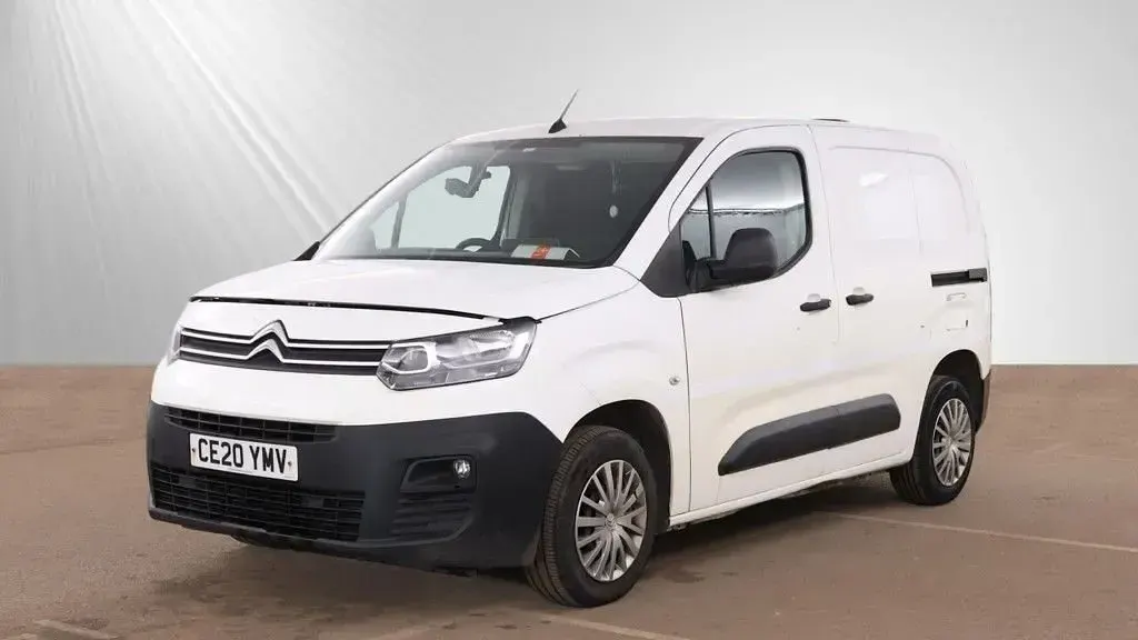 Used Citroën e-Berlingo Start 75 HP (55 kW) 2020 White