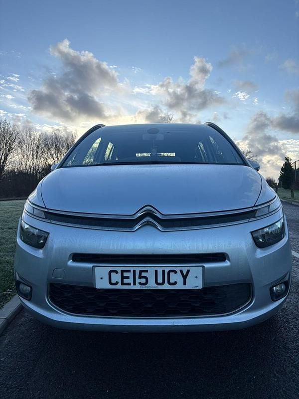 Used Citroën Grand C4 Picasso Exclusive 115 HP (84 kW) 2015 Silver MPV