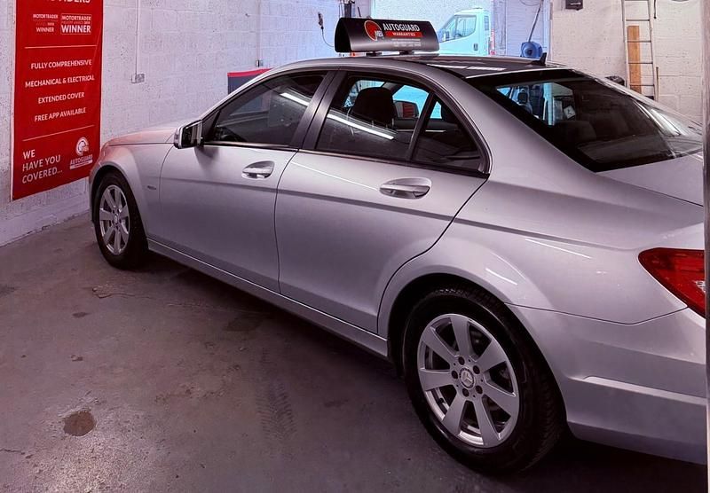 Used Mercedes C180 SE 156 HP (114 kW) 2011 Silver Sedan
