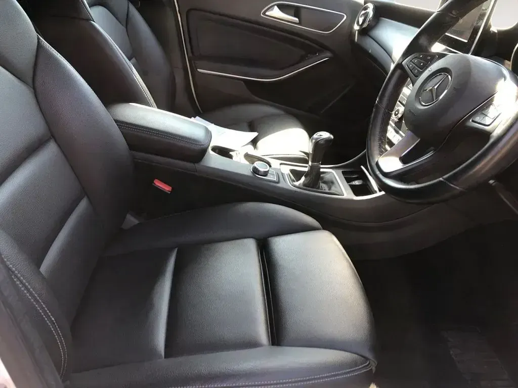 Used Mercedes GLA200 Executive 156 HP (114 kW) 2018 White SUV