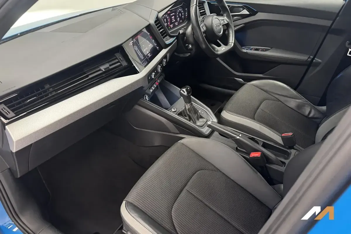 Used Audi A1 S-Line 114 HP (83 kW) 2019 Blue SUV