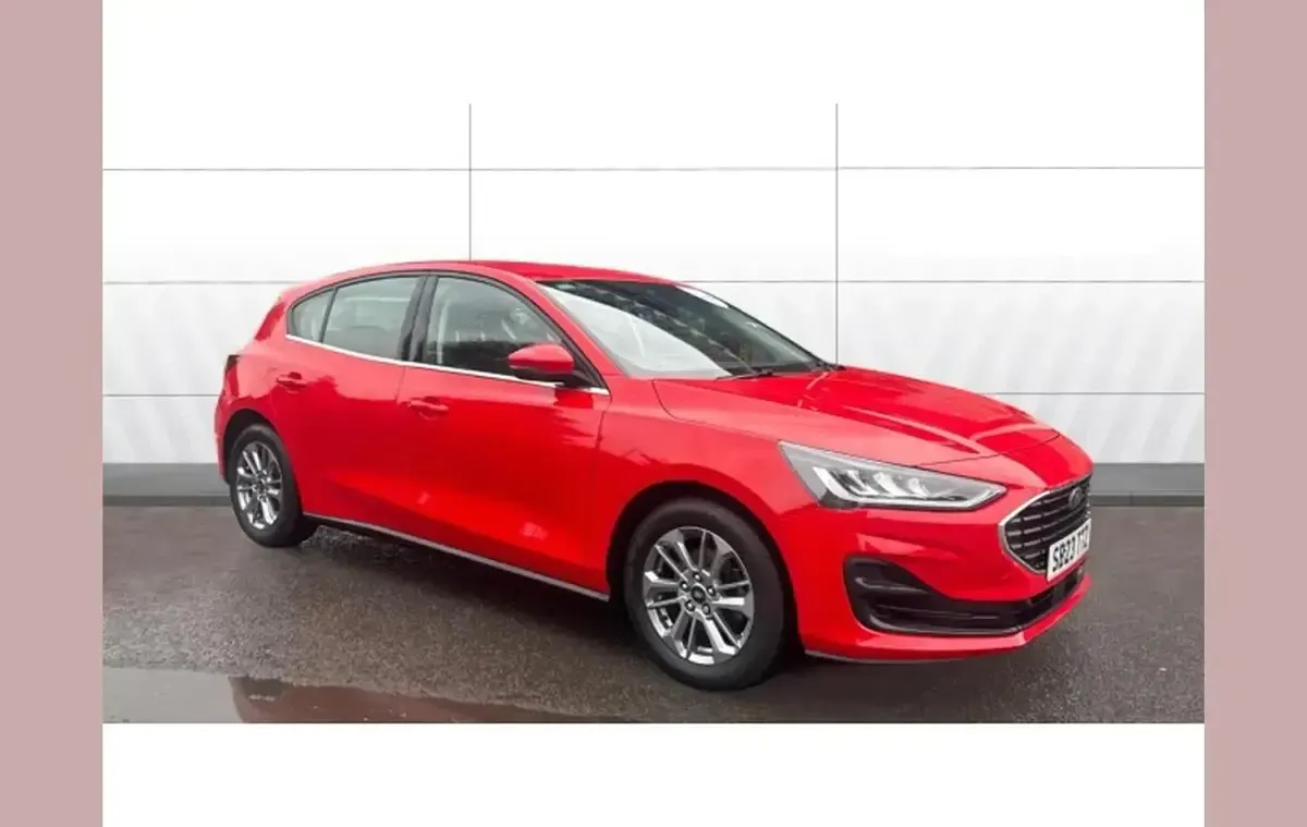 Used Ford Focus Titanium 125 HP (91 kW) 2023 Hatchback