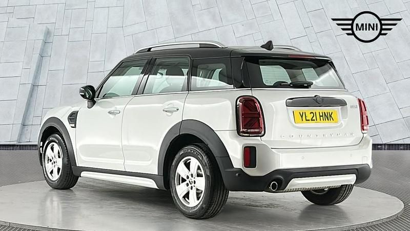 Used Mini Cooper Countryman Classic 134 HP (98 kW) 2021 Silver SUV