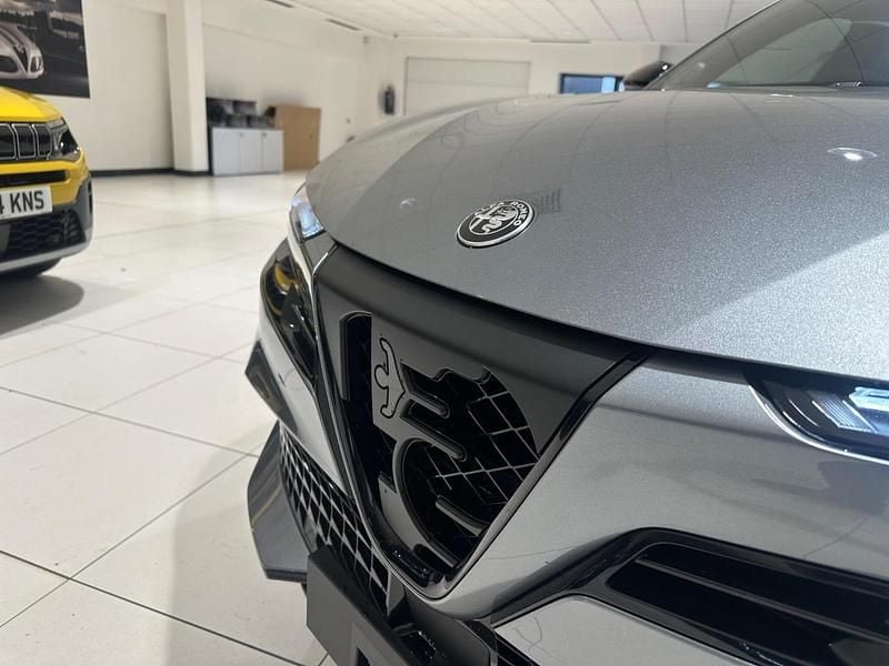 Grey Used 2024 Alfa Romeo Junior Edizione Speciale SUV | £27,995 (Expensive) - Image 1/4