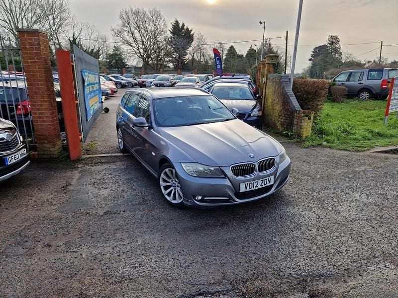 Used BMW 318 Exclusive 2012 Grey Estate