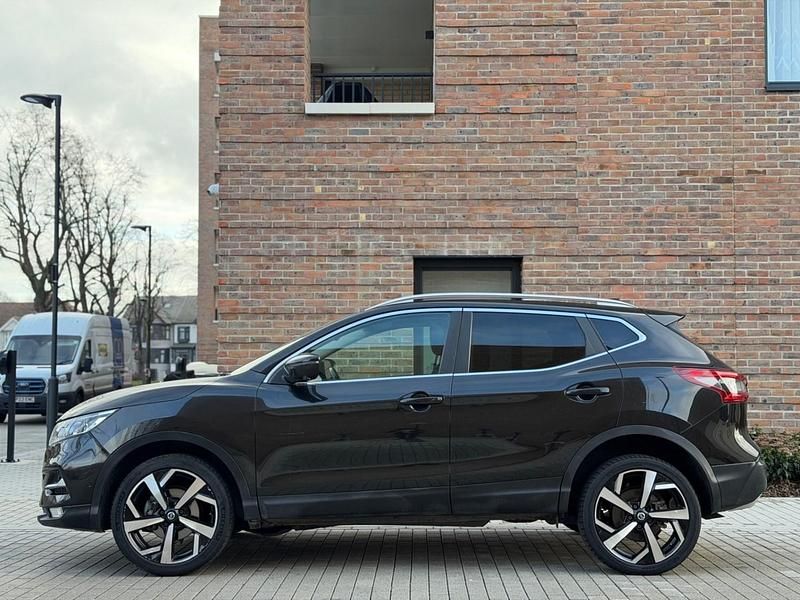 Used Nissan Qashqai Tekna 2018 Black SUV