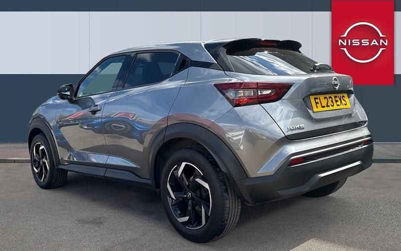 Used Nissan Juke N-Connecta 114 HP (83 kW) 2023 Grey SUV