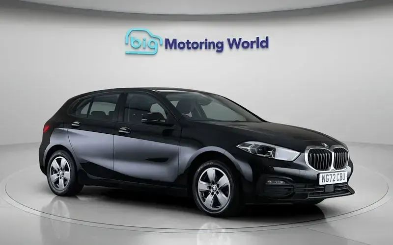 Second-hand BMW 118 136 CP (100 kW) 2024 Hatchback