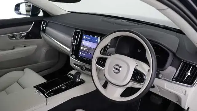Second-hand Volvo V90 Plus 350 CP (257 kW) 2023 Break