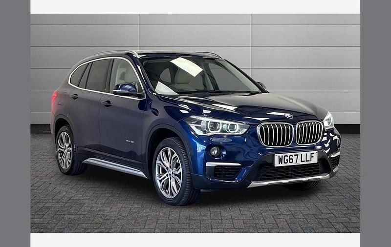 Begagnad BMW X1 xLine 192 HK (141 kW) 2017 Blå SUV