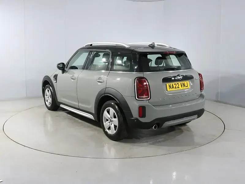 Begagnad Mini Cooper Classic 2022 Grå Halvkombi