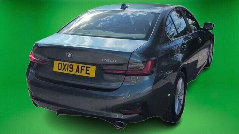 Used BMW 320 184 HP (135 kW) 2019 Blue Sedan