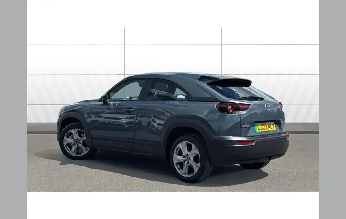 Begagnad Mazda MX30 106 kW (145 HK) 2022 Grå SUV