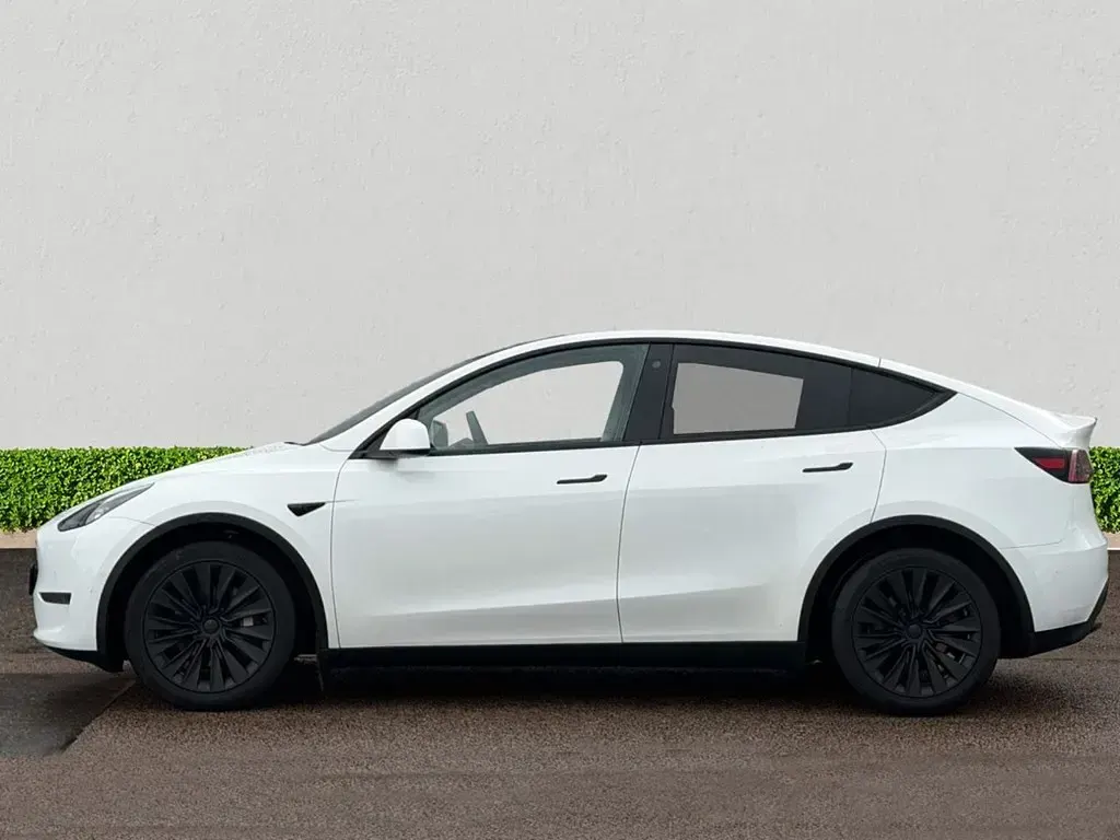Used Tesla Model Y 282 kW (384 HP) 2022 SUV