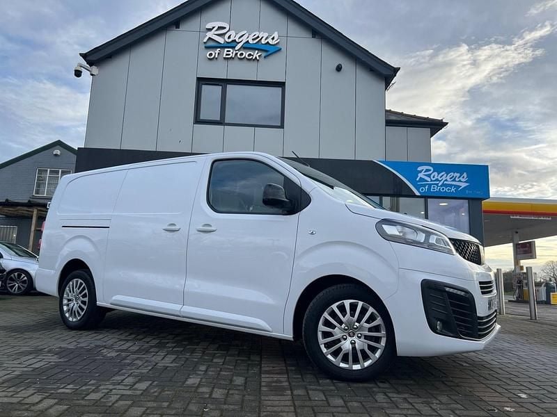 Used Fiat Scudo 120 HP (88 kW) 2024 White Van