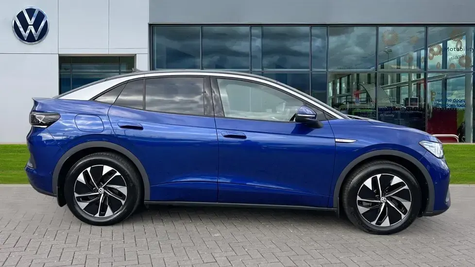 Used VW ID.5 Pro 210 kW (286 HP) 2022 Blue dusk metallic black SUV
