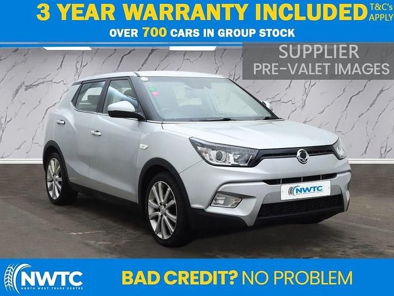Used Ssangyong (KGM) Tivoli 115 HP (84 kW) 2018 Silver SUV