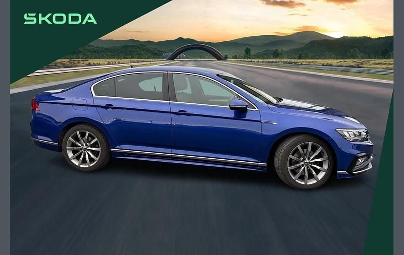 Used VW Passat R-line 150 HP (110 kW) 2022 Blue Estate