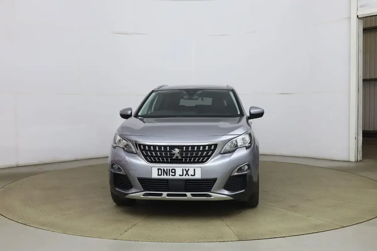Używany Peugeot 3008 Allure 2019 Szary SUV