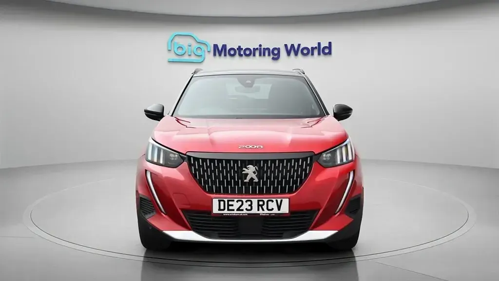Used Peugeot 2008 GT 130 HP (95 kW) 2023 Red SUV