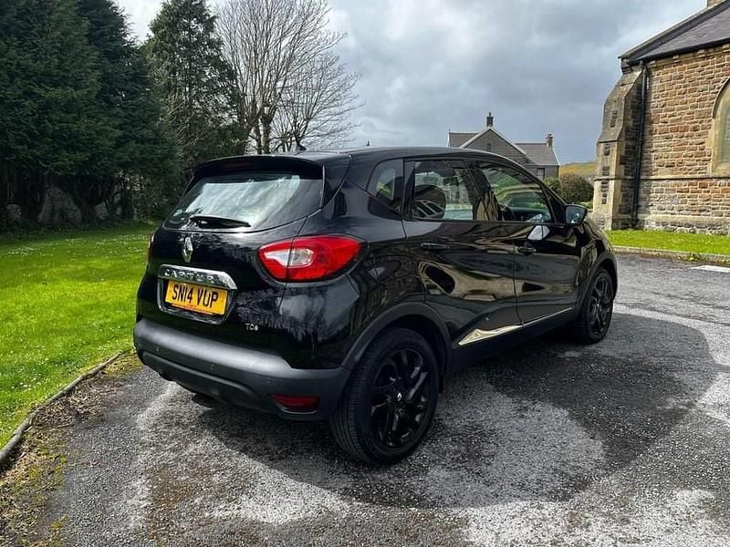 Used Renault Captur Dynamique 90 HP (66 kW) 2014 Black SUV