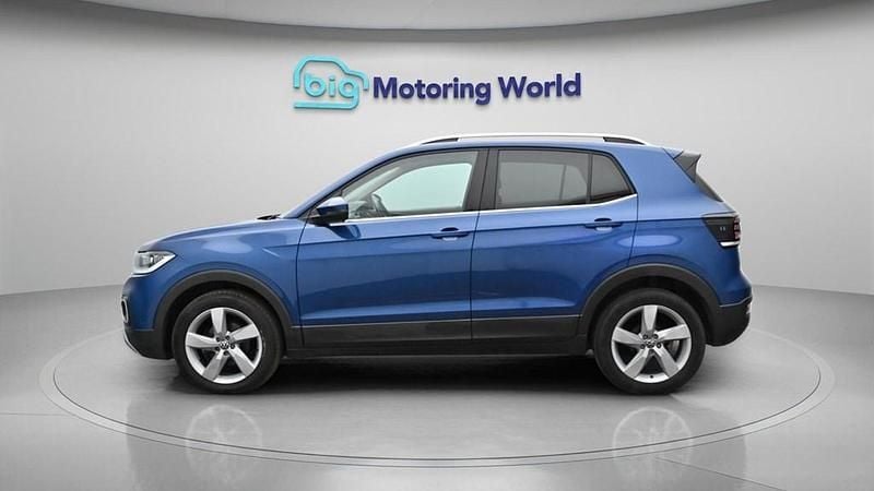 Used VW T-Cross SEL 110 HP (80 kW) 2023 Blue SUV