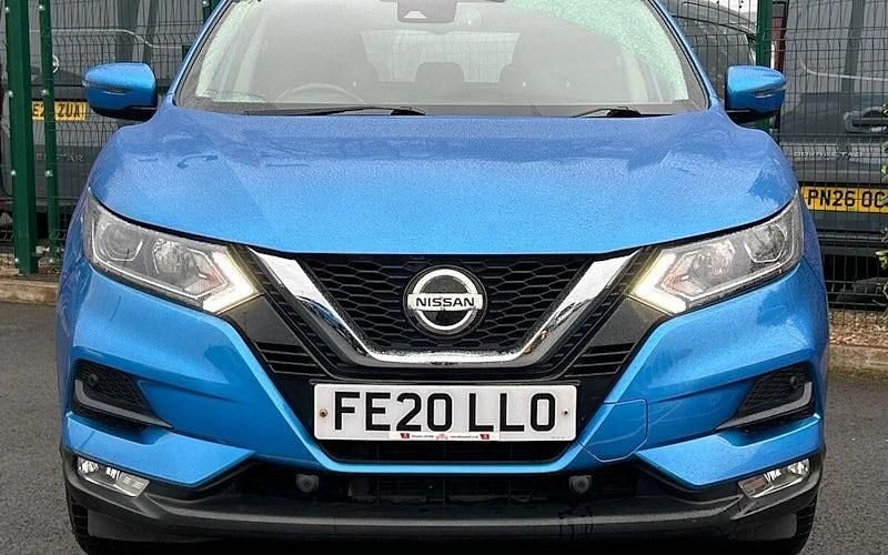 Used Nissan Qashqai Acenta Premium 140 HP (102 kW) 2020 Blue SUV