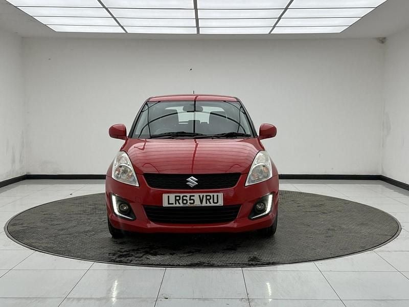 Used Suzuki Swift 2015 Red Hatchback