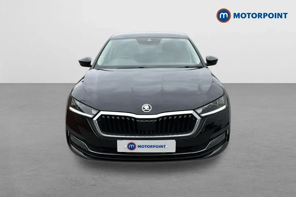 Usado Skoda Octavia SE L 2021 Negro Utilitario
