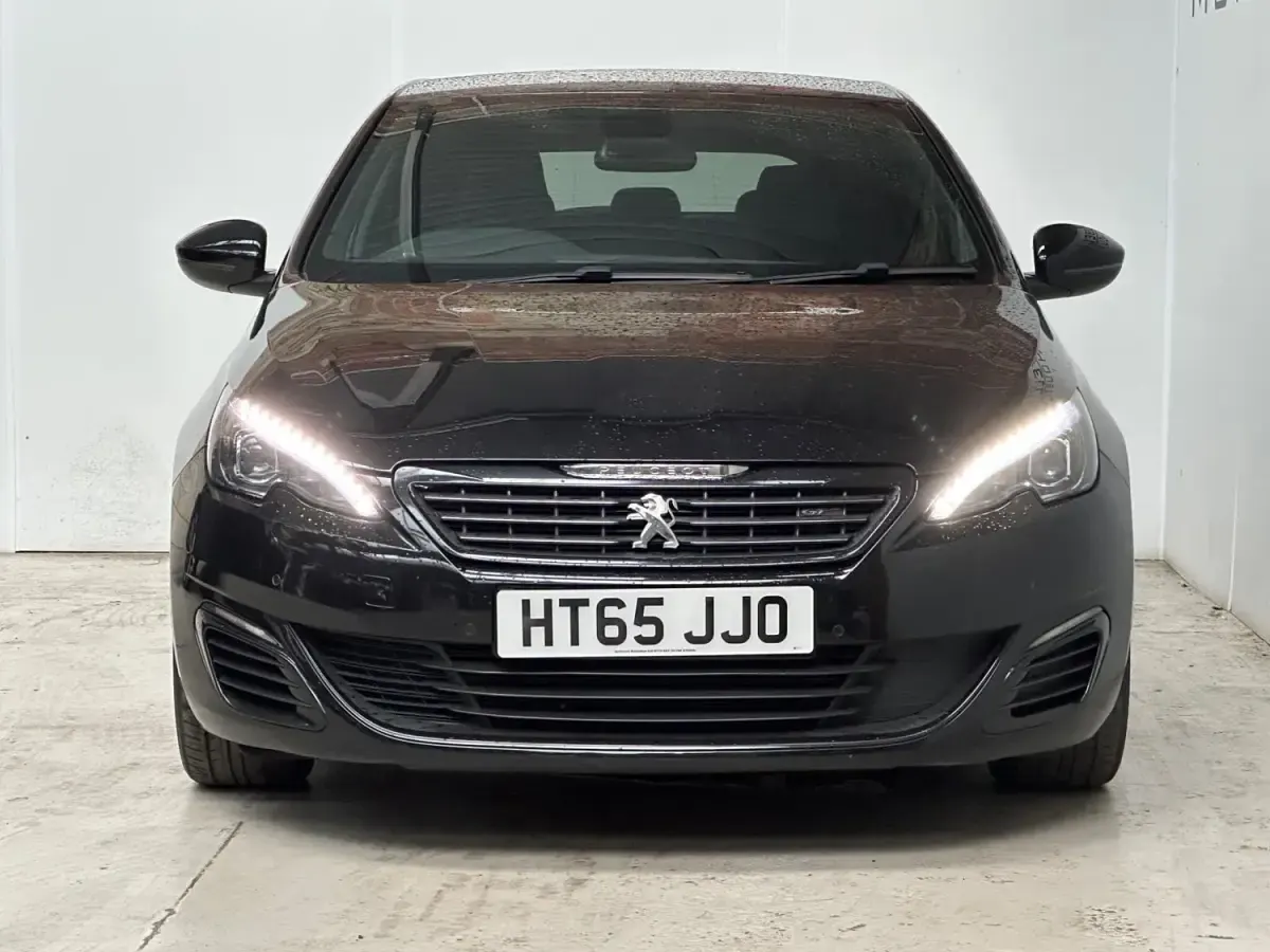 Second-hand Peugeot 308 GT 2016 Negru Hatchback