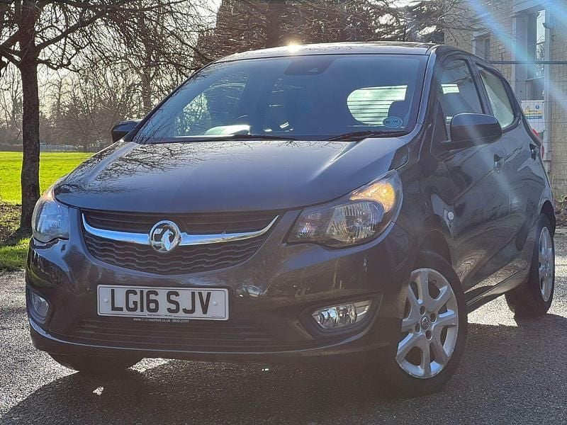 Used Vauxhall Viva 75 HP (55 kW) 2016 Grey Hatchback