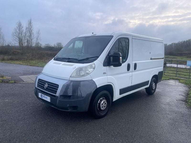 Used Fiat Ducato 100 HP (73 kW) 2011 White Van