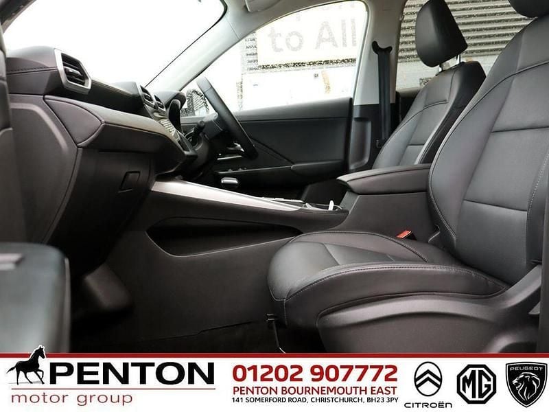 Used MG ZS Trophy 196 HP (144 kW) 2024 White SUV