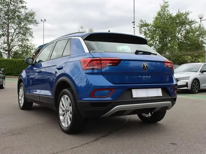 Używany VW T-Roc Life 2023 Niebieski SUV