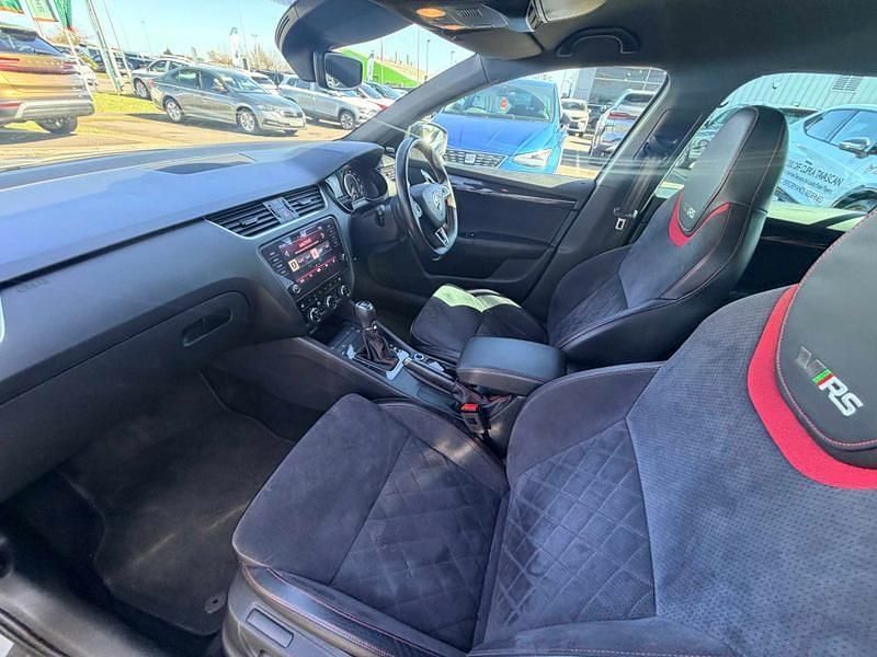 Used Skoda Octavia vRS 180 HP (132 kW) 2019 Grey Estate