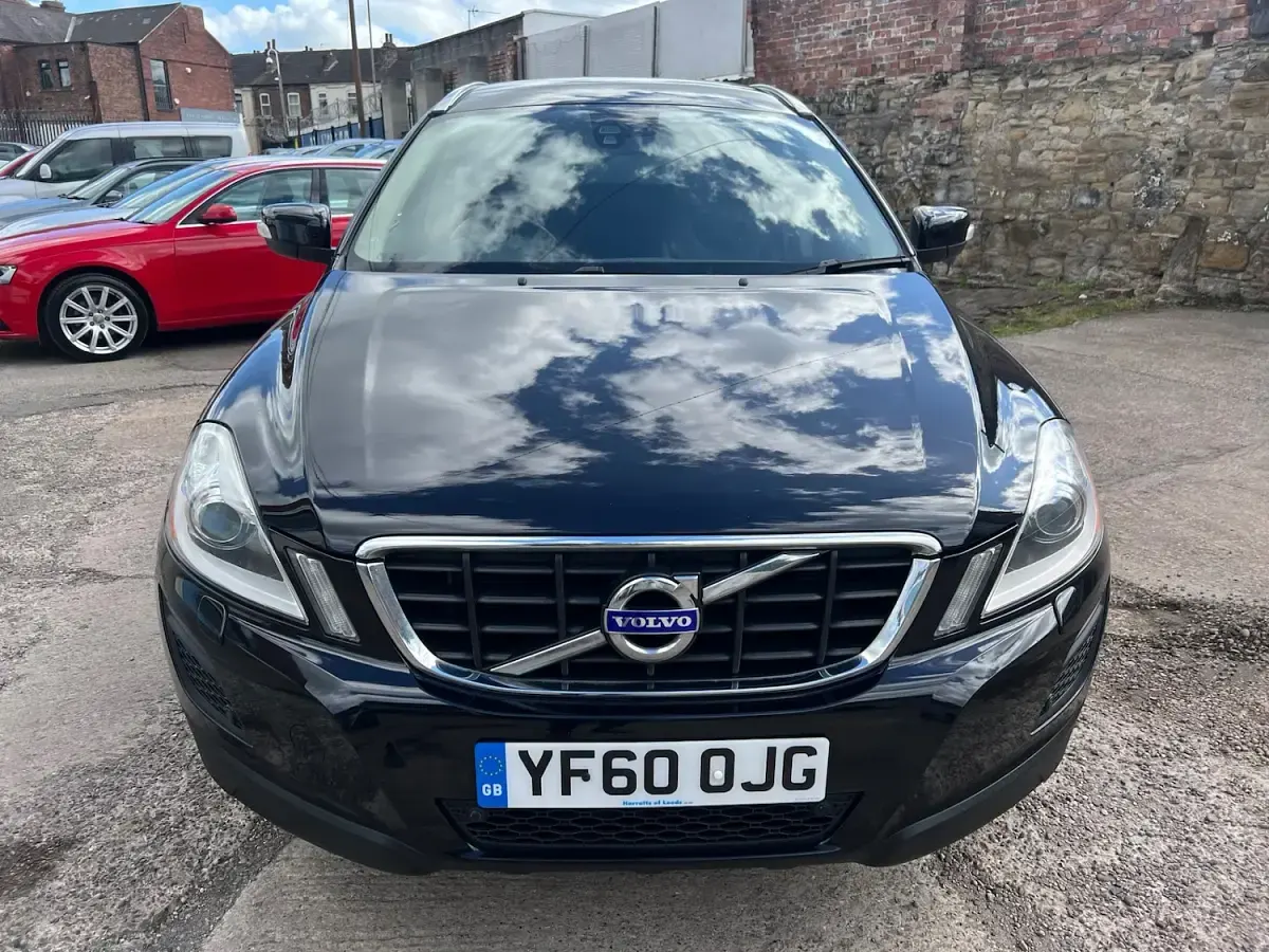 Used Volvo XC60 SE Lux 163 HP (119 kW) 2011 Black SUV