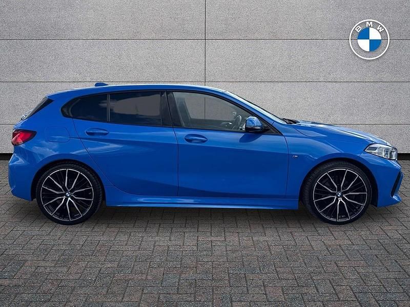 Used BMW 118 M Sport 150 HP (110 kW) 2020 Blue Hatchback