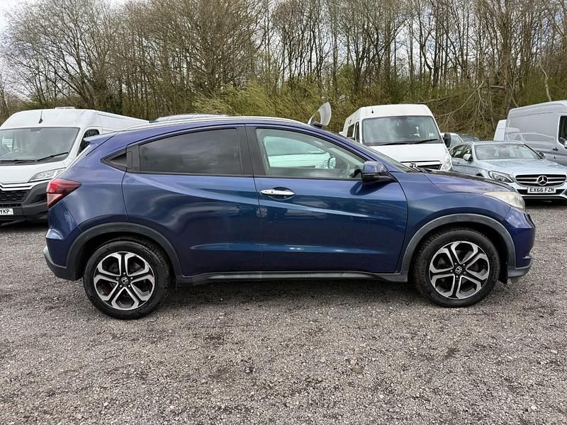 Second-hand Honda HR-V EX 120 CP (88 kW) 2016 Albastru SUV