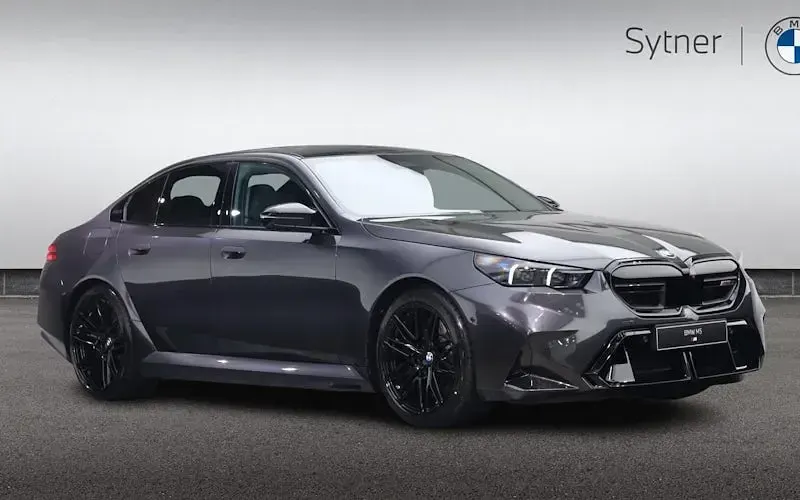 Second-hand BMW M5 727 CP (534 kW) 2026 Berlinǎ