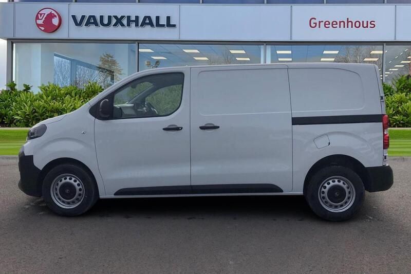 White New 2025 Citroën Dispatch MPV | £20,990 (Fair price) - Image 1/4