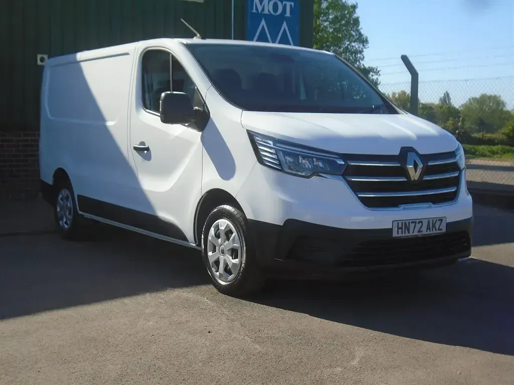 Begagnad Renault Trafic Business 2023 Vit