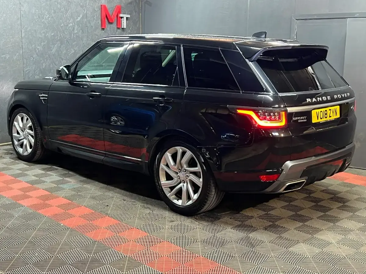 Used Land Rover Range Rover Sport HSE 306 HP (225 kW) 2018 Black SUV