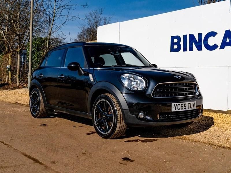 Black Used 2015 Mini Cooper Countryman SUV | £6,200 (Fair price) - Image 1/4