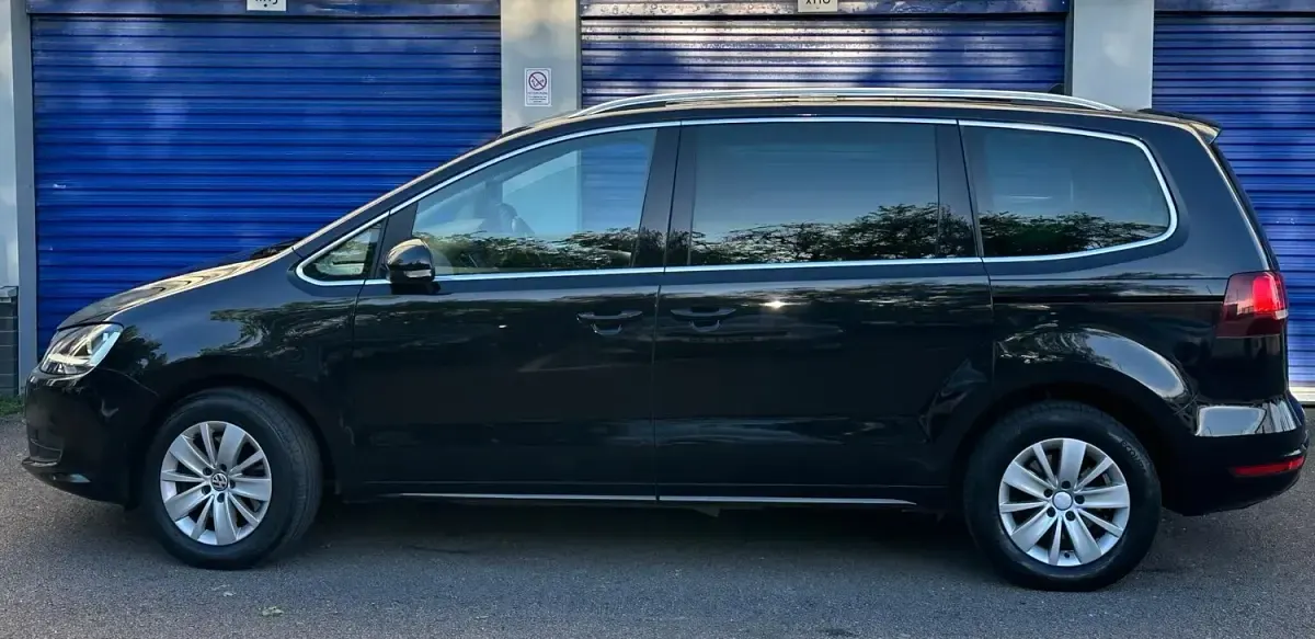 Used VW Sharan SE 177 HP (130 kW) 2017 Black MPV