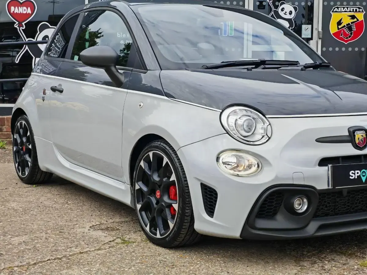 Begagnad Abarth 595 Competizione 180 HK (132 kW) 2017 Grå Halvkombi