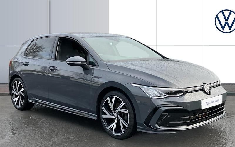 Used 2024 VW Golf VIII R-line Hatchback | £21,084 (Good price) - Image 1/4