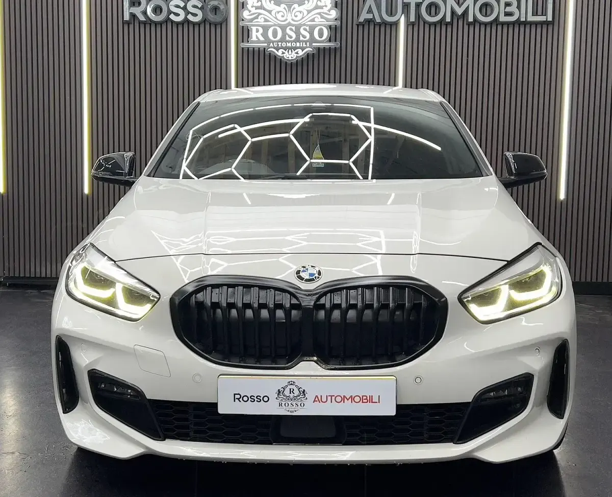 Usado BMW 118 M Sport 2023 Blanco Utilitario