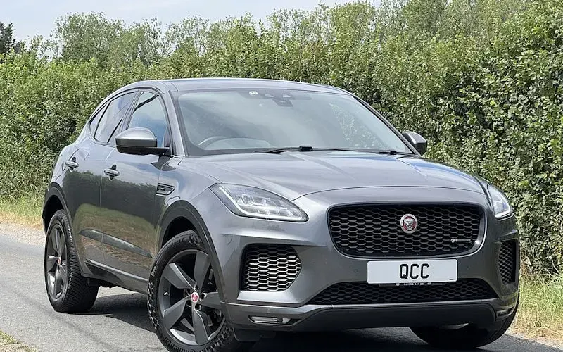 Used Jaguar E-Pace Chequered Flag 179 HP (131 kW) 2019 SUV