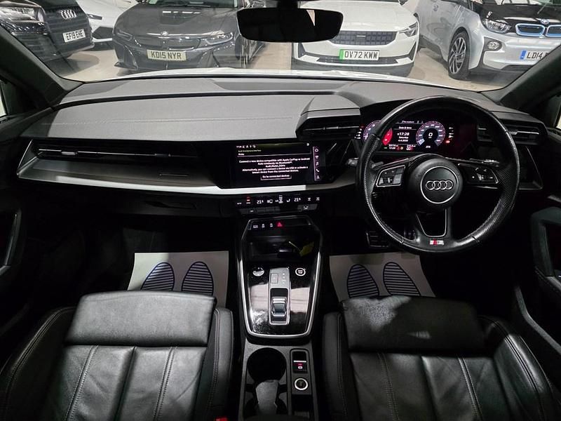 Used Audi A3 Sportback S-Line 150 HP (110 kW) 2021 White Hatchback